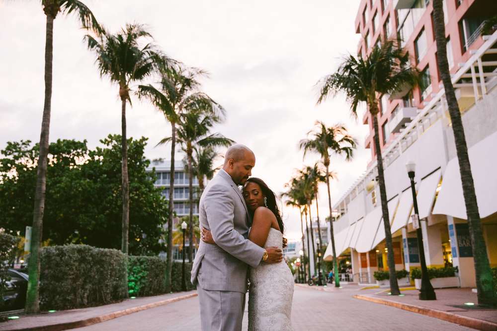 Hilton-Bentley-Miami-Destination-Wedding-Photos-90.jpg