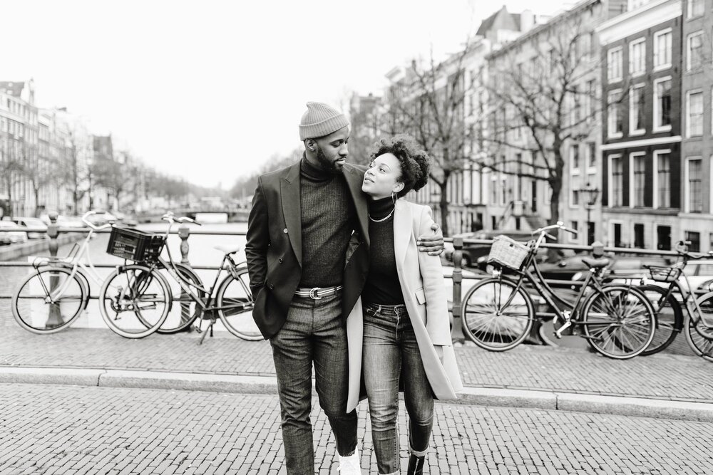  black and white engagement shoot in amsterdam 