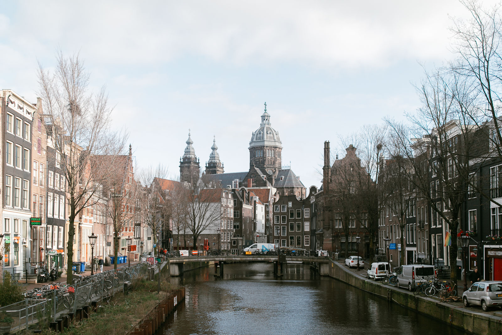 amsterdam-canal-in-february