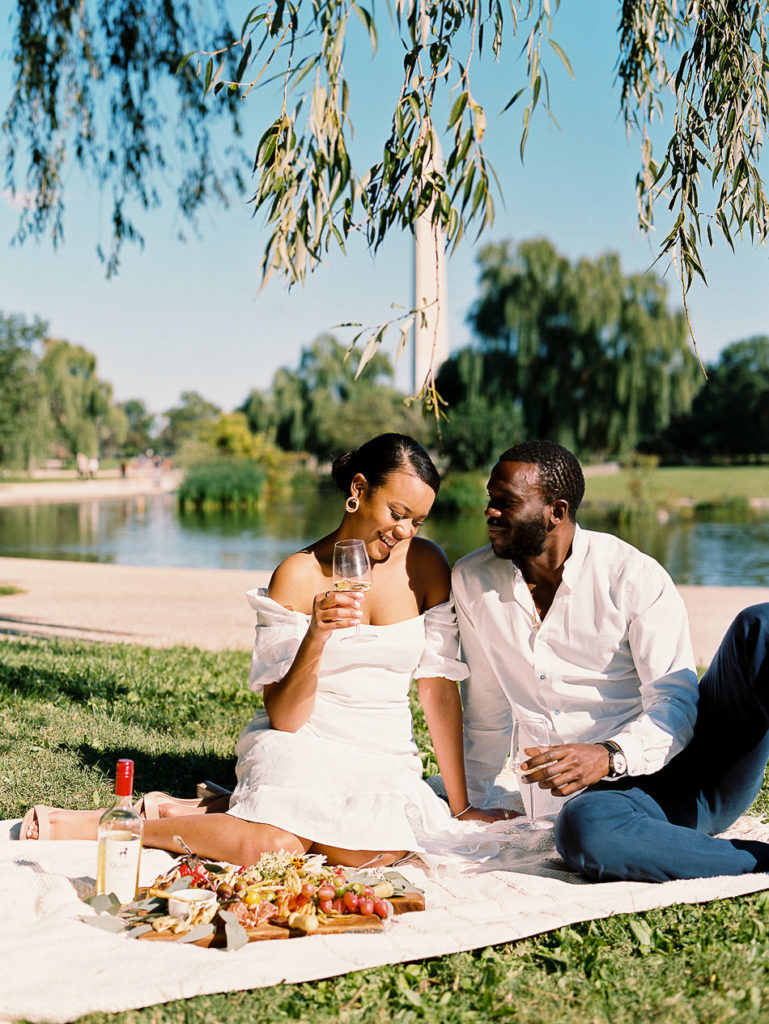 Young couple enjoying a picnic in Constitution Gardens